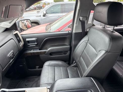 Used 2015 GMC Sierra 2500 Denali w/ Duramax Plus Package AWD/4WD image 15