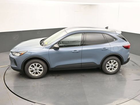 Used 2025 Ford Escape Active AWD/4WD image 39