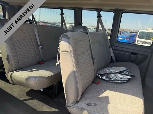 Used 2017 Chevrolet Express 3500 LT w/ LT Preferred Equipment Group image 13