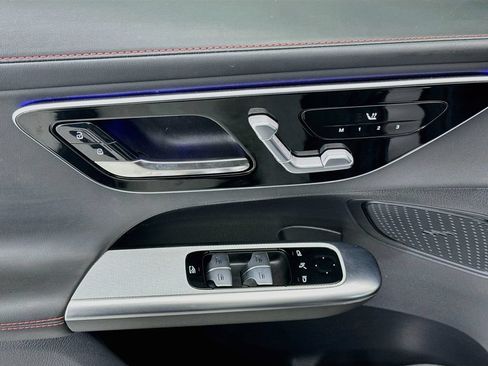 Certified 2026 Mercedes-Benz GLC 43 AMG 4MATIC image 22