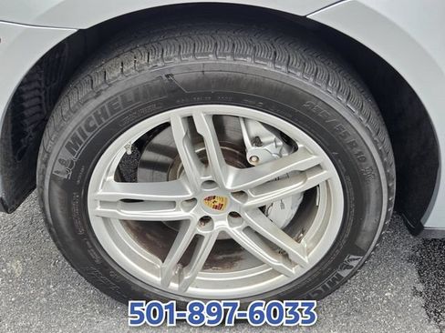 Used 2017 Porsche Macan S AWD/4WD image 17