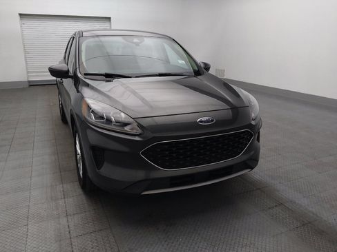 Used 2020 Ford Escape SE FWD image 14