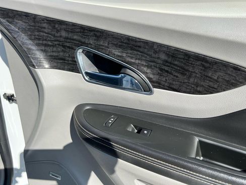 Used 2014 Buick Encore Premium image 27