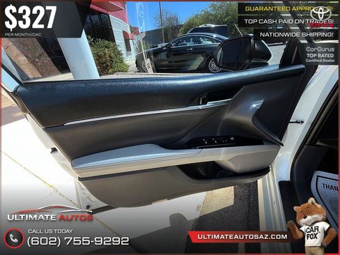 Used 2019 Toyota Camry XLE w/ Carpet Mat Package FWD image 10