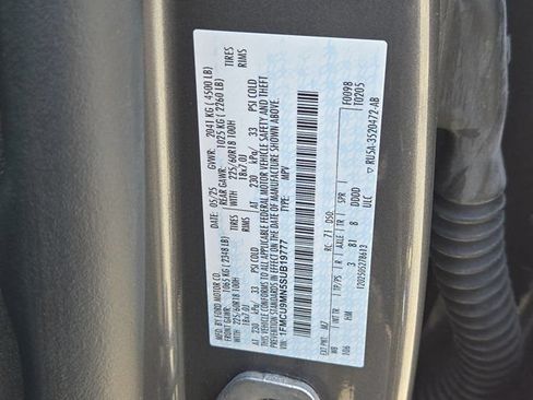 Used 2025 Ford Escape ST-Line AWD/4WD image 35