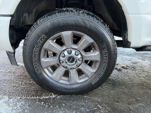 Used 2019 Ford F350 Platinum w/ Platinum Ultimate Package image 17