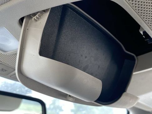 Used 2020 Ford Fusion SE FWD image 21