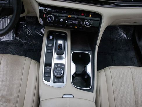 Used 2023 INFINITI QX60 Pure image 25