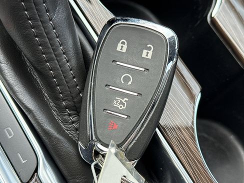 Used 2023 Chevrolet Malibu LT w/ Driver Confidence Package image 36