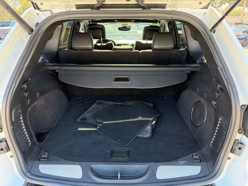 Used 2020 Jeep Grand Cherokee High Altitude image 40