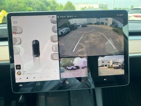 Used 2022 Tesla Model Y Long Range AWD/4WD image 14