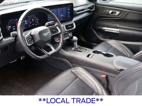 Used 2025 Ford Mustang Premium RWD image 4
