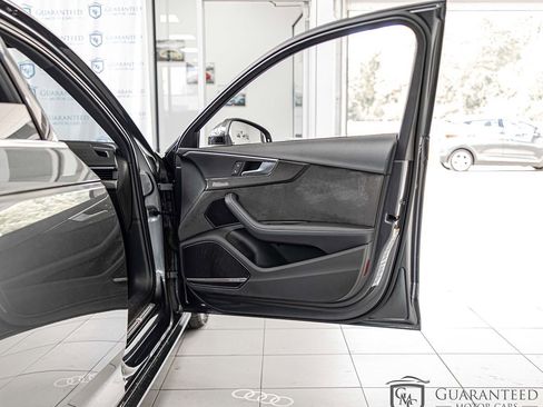 Used 2019 Audi S4 Premium Plus w/ Premium Plus Package AWD/4WD image 43