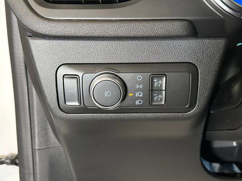 Used 2021 Ford Escape Titanium AWD/4WD image 18