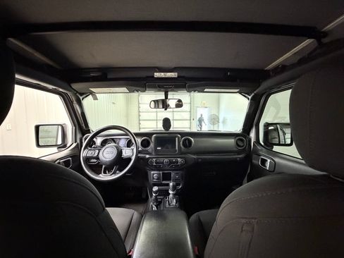 Used 2023 Jeep Wrangler Unlimited Sport AWD/4WD image 22