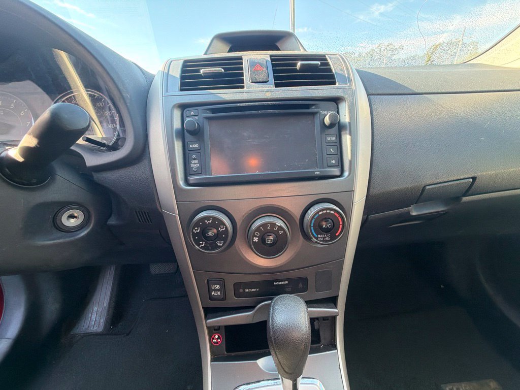 Used 2013 Toyota Corolla S FWD image 11
