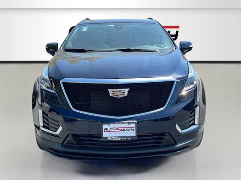 Used 2021 Cadillac XT5 Sportv image 2