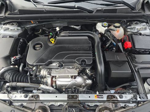 Used 2025 Chevrolet Malibu LT image 22