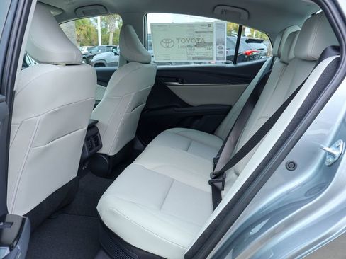 New 2026 Toyota Camry XLE image 8