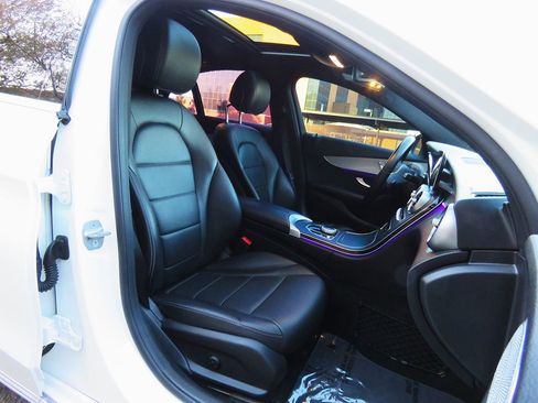 Used 2021 Mercedes-Benz C 300 Sedan image 15