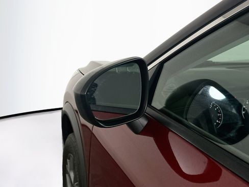 Used 2023 Nissan Rogue S AWD/4WD image 16