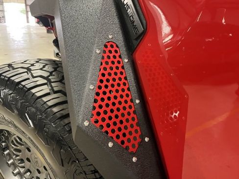 Used 2021 Jeep Gladiator Sport image 32