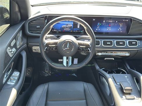 Certified 2025 Mercedes-Benz GLS 450 4MATIC image 11