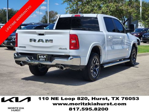 Used 2025 RAM 1500 Laramie AWD/4WD image 4