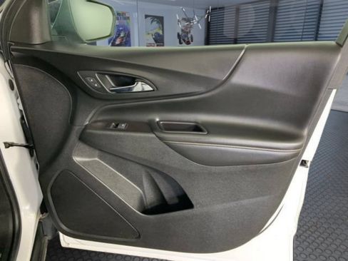 Used 2020 Chevrolet Equinox Premier AWD/4WD image 15