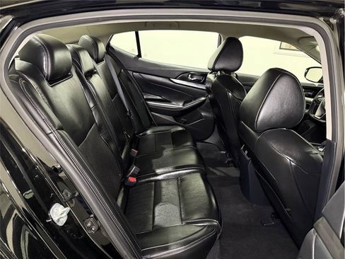 Used 2023 Nissan Maxima SV w/ Floor Mat Group image 26