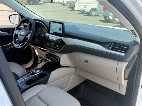 Used 2022 Ford Escape SEL AWD/4WD image 23