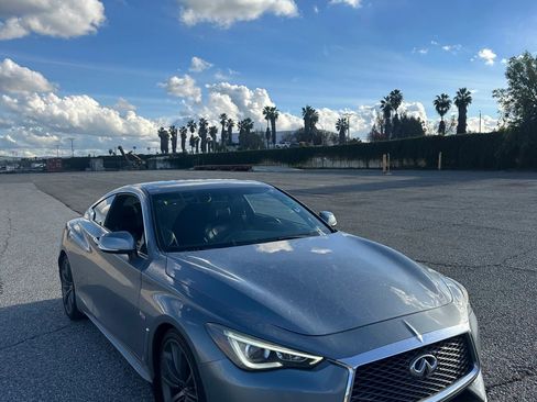 Used 2018 INFINITI Q60 Red Sport 400 w/ Sensory Package 3.0T Sport image 1