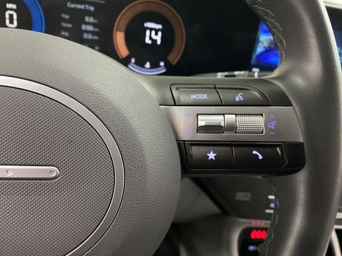 Used 2025 Hyundai Kona SEL image 20