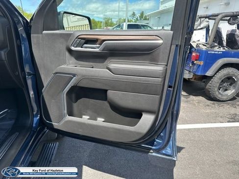 Used 2022 Chevrolet Silverado 1500 RST AWD/4WD image 12