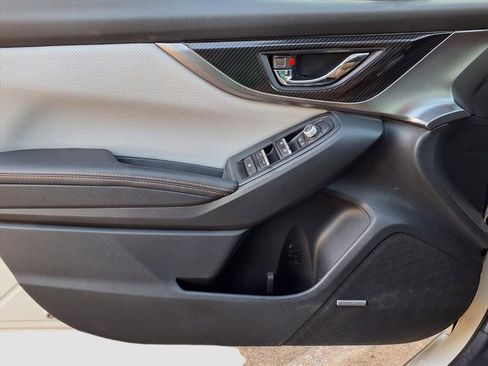 Used 2018 Subaru Crosstrek 2.0i Limited image 23