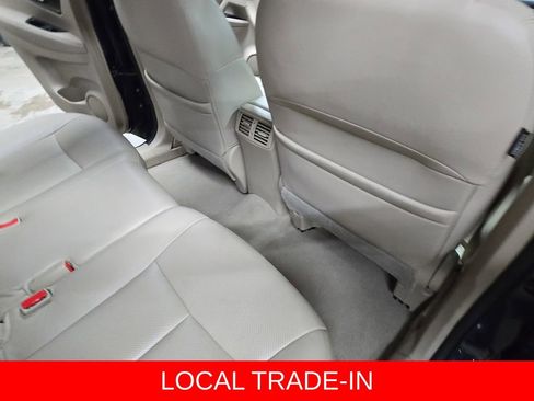 Used 2015 Nissan Rogue SL w/ SL Premium Package image 12