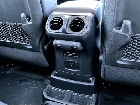 New 2026 Jeep Wrangler Unlimited Rubicon AWD/4WD image 20