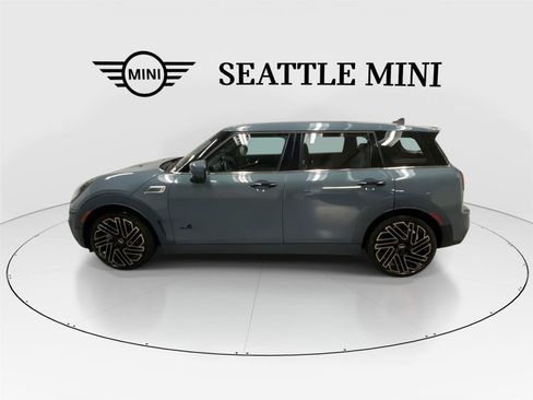 Used 2024 MINI Cooper Clubman S w/ MINI Untold Edition AWD/4WD image 7