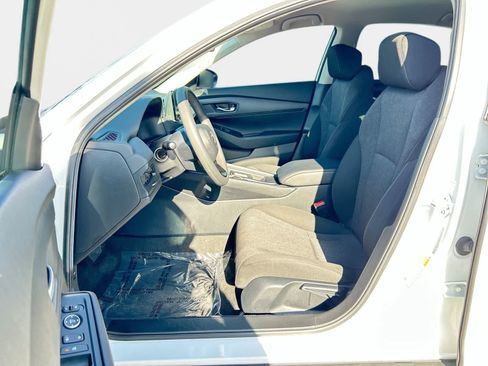 Used 2024 Honda Accord LX image 11