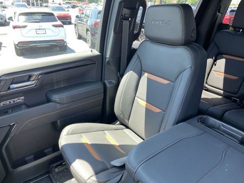 New 2026 GMC Sierra 1500 AT4 w/ Technology Package AWD/4WD image 24