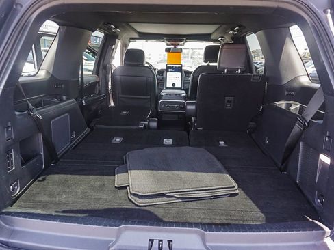Used 2022 Ford Expedition Limited AWD/4WD image 24