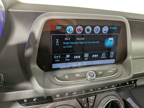 Used 2017 Chevrolet Camaro SS image 31