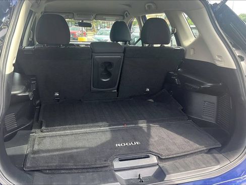 Used 2017 Nissan Rogue S AWD/4WD image 31