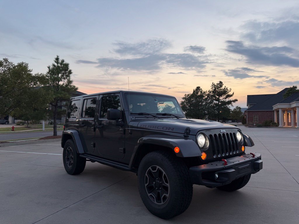 Used 2017 Jeep Wrangler Unlimited Rubicon AWD/4WD image 30
