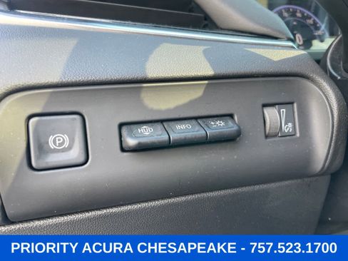 Used 2023 Buick Enclave Avenir w/ Avenir Technology Package AWD/4WD image 21