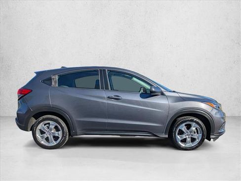 Used 2019 Honda HR-V LX image 4