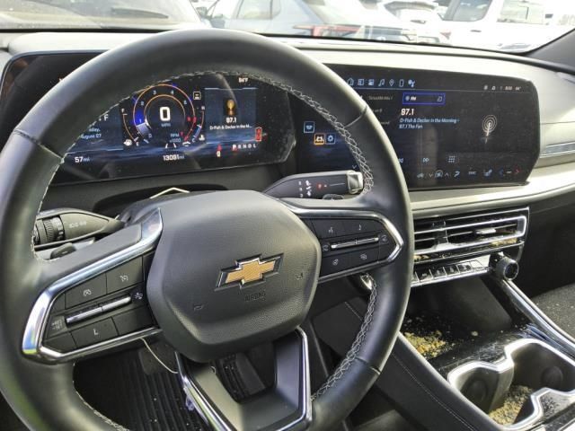 Used 2024 Chevrolet Traverse LS w/ LPO, Floor Liner Package FWD image 3