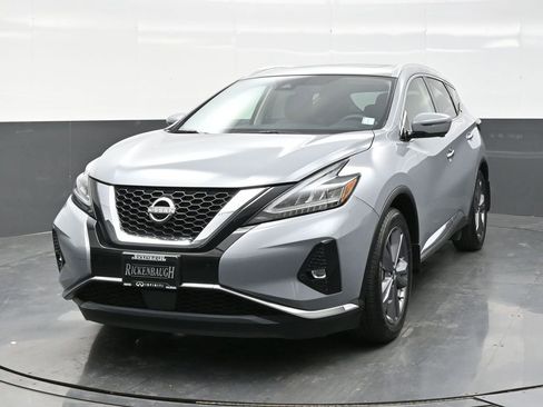 Used 2024 Nissan Murano Platinum w/ Cargo Package image 2