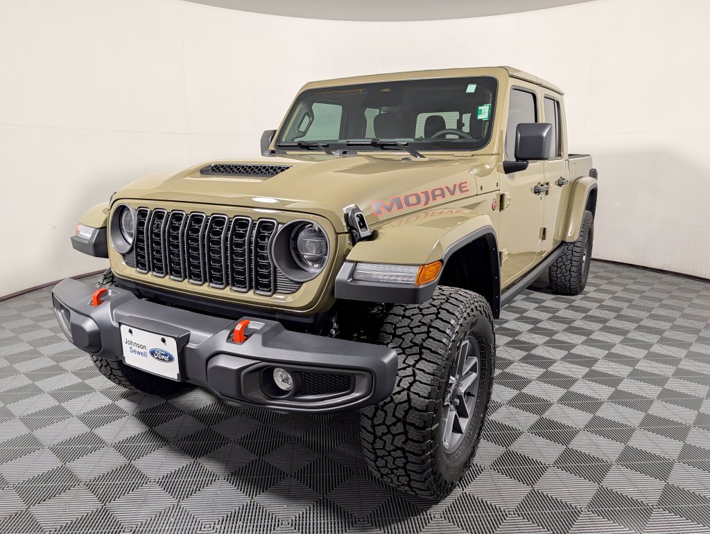Used 2026 Jeep Gladiator Mojave AWD/4WD image 4