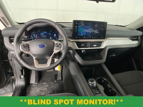 New 2026 Ford Explorer Active image 7